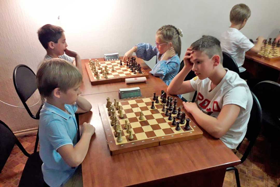 day of chess 1