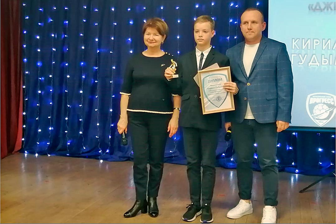 novoharitonovo futbol 1