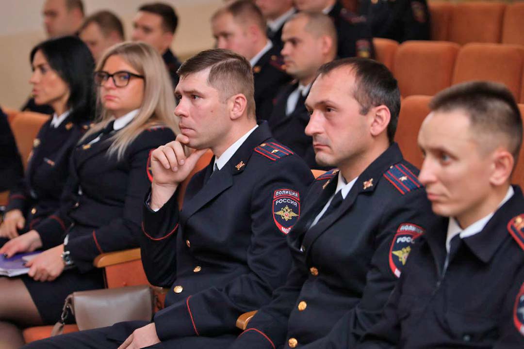 den policii 2022 8