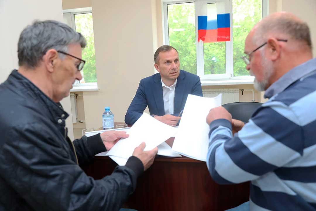 vuezd zasedanie Gjelskoye 1