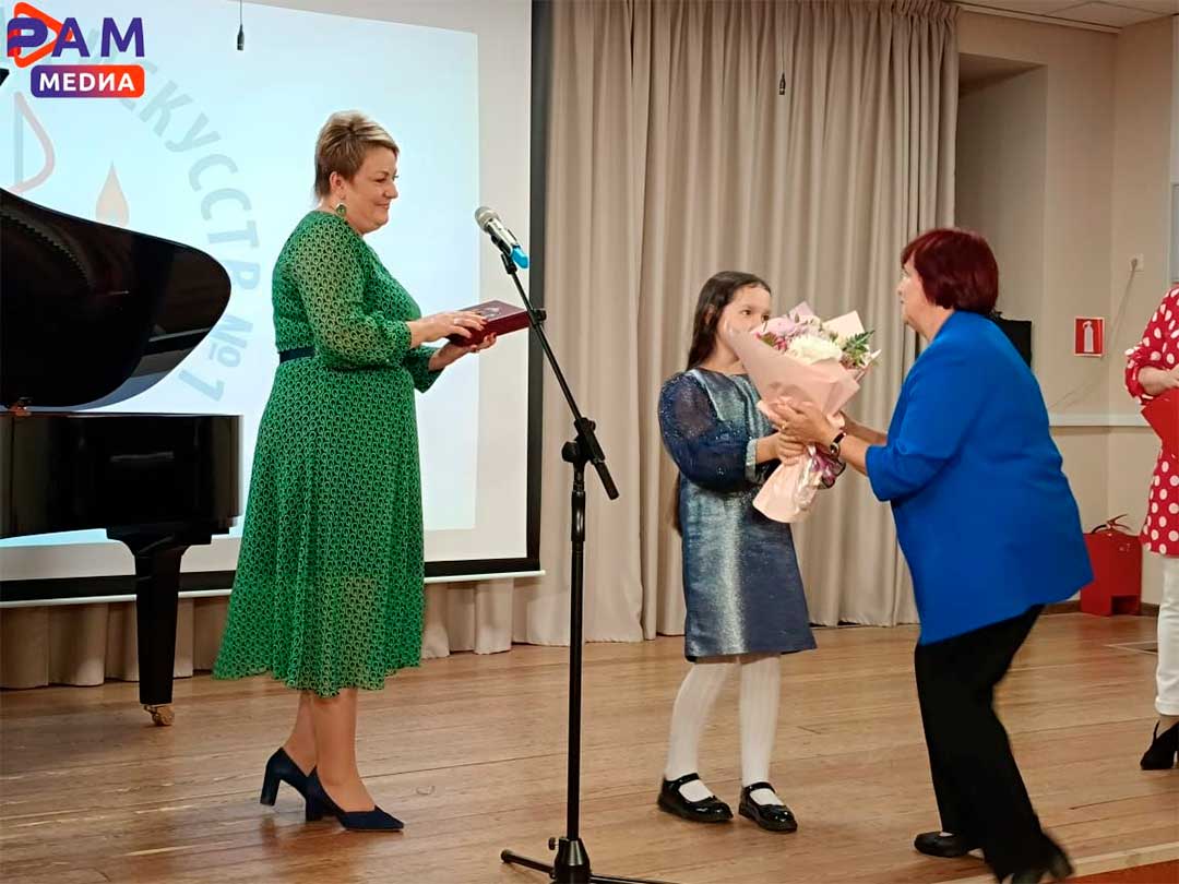 den uchitelya koncert DSHI1 5