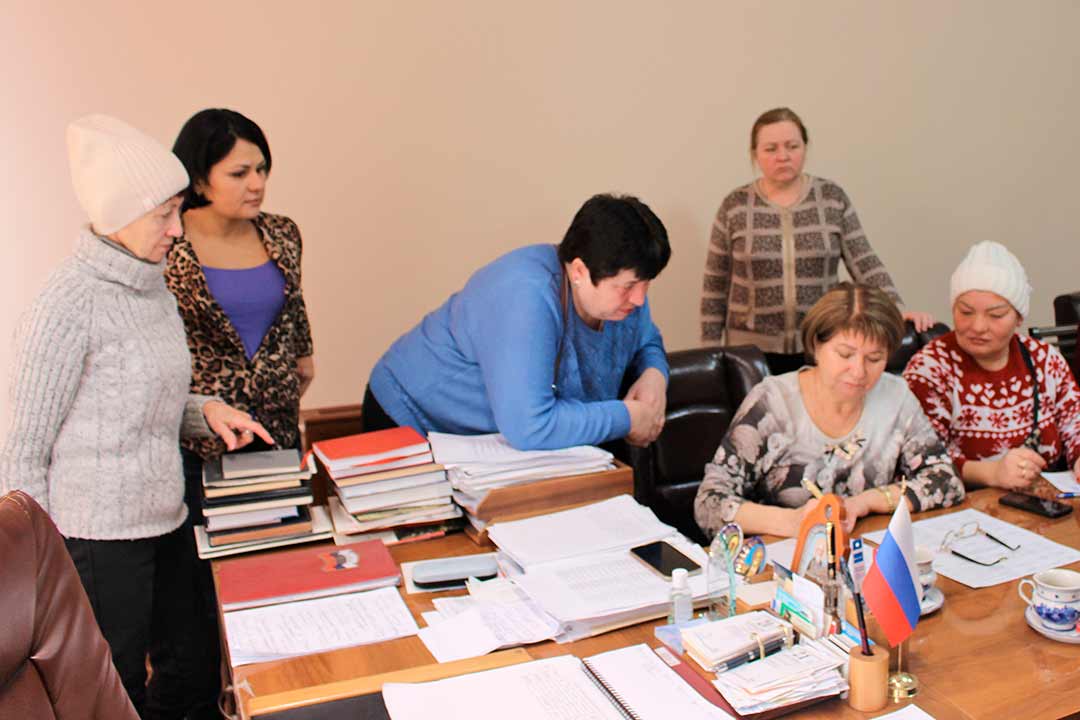 Zholobov vstrecha s semyami mobilizovannyh 4