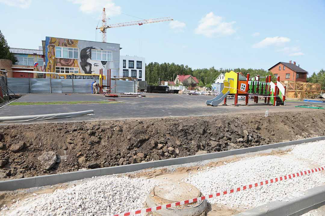 pristroyka vlasovskaya school 1
