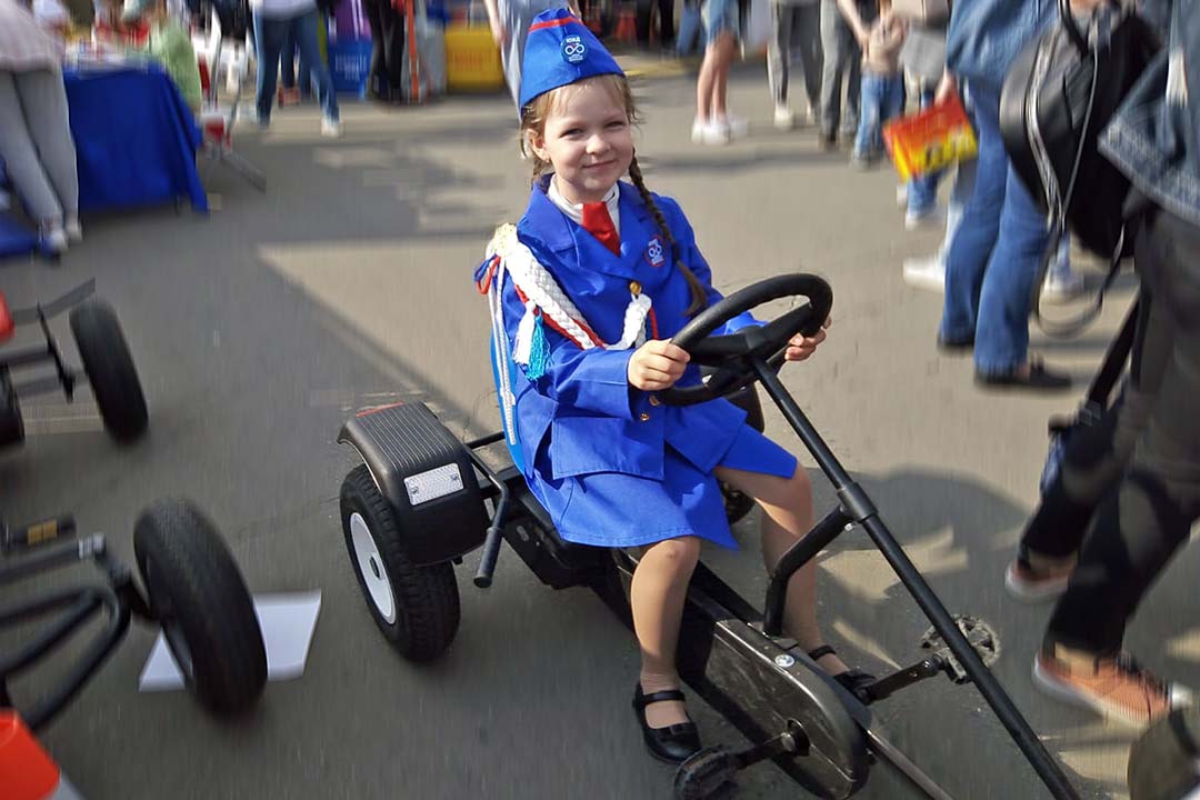 gibdd svetofor sobiraet druzey 1