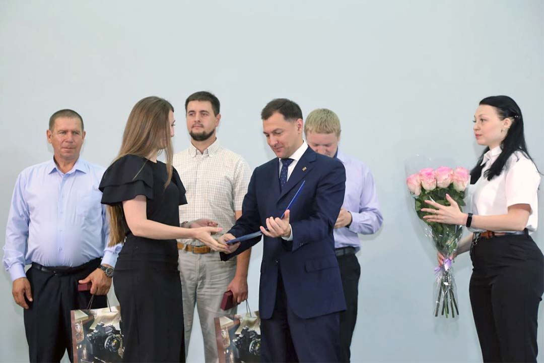 den stroitelya hanin 6