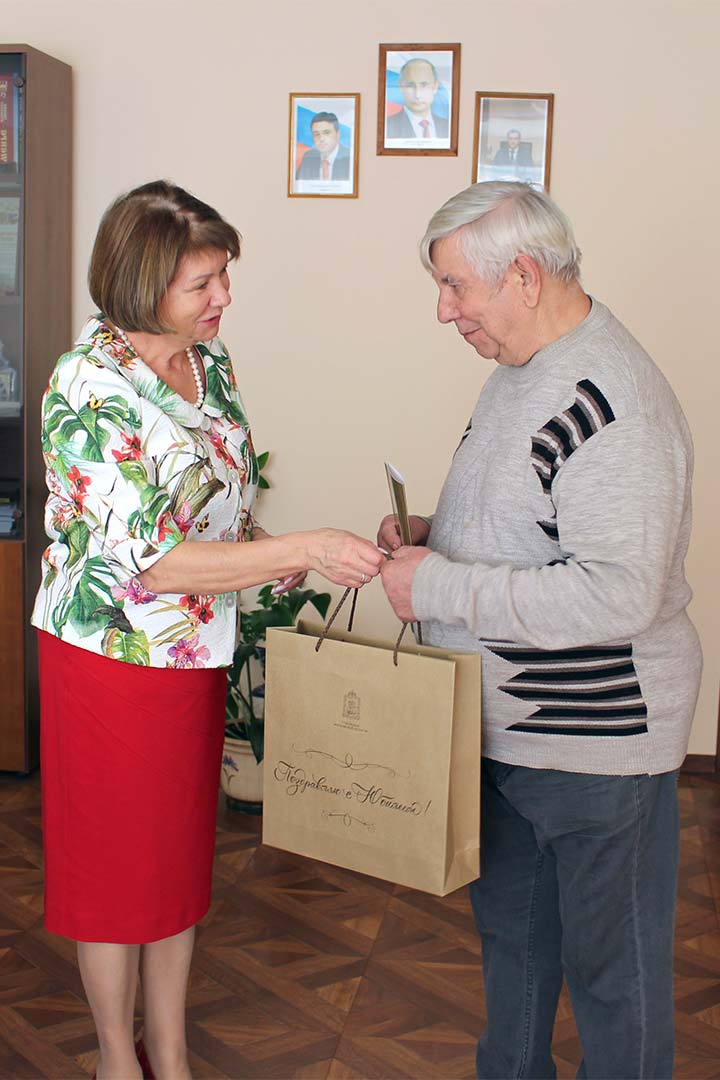 novohariton yubiley Chernov 2