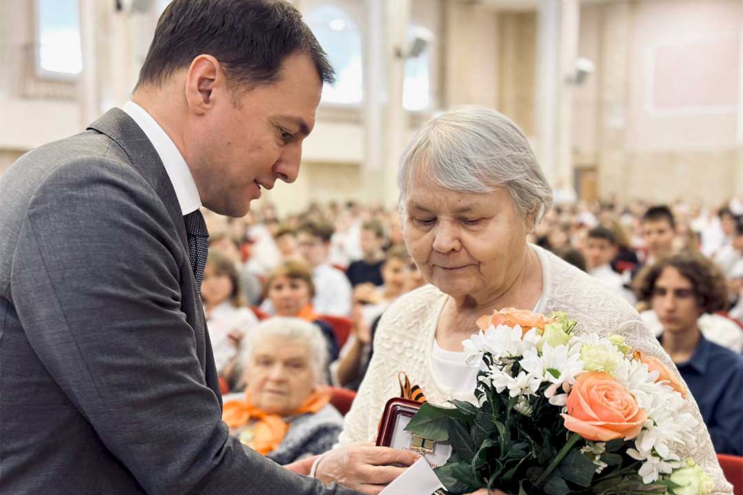 hanin pozdravlenie blokadnikov 5