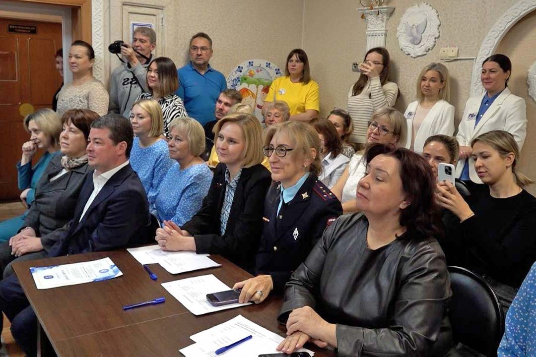 Swetofor Soboraet Druzei 1