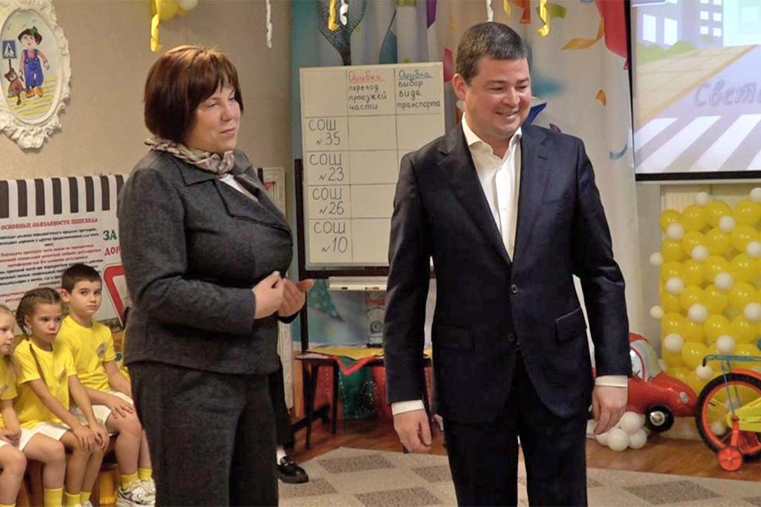 Swetofor Soboraet Druzei 4