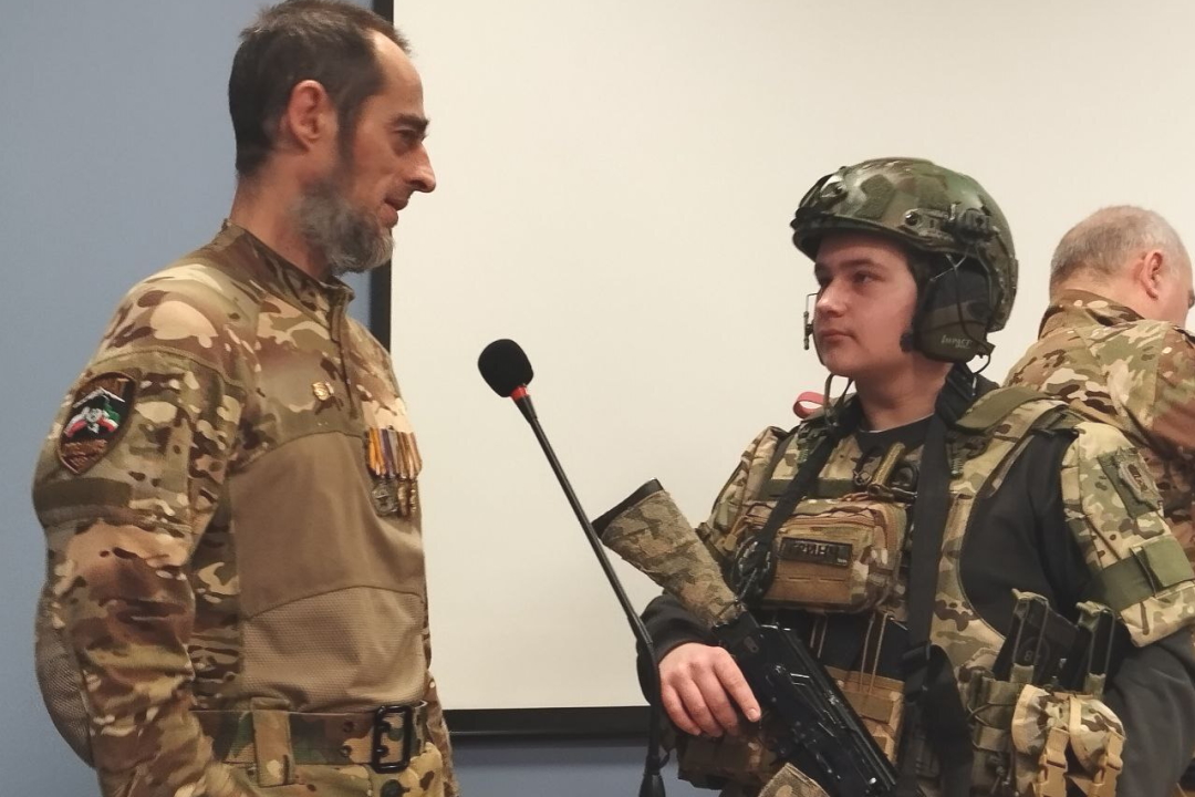 Biblioteka Patriotit Vospitanie 1
