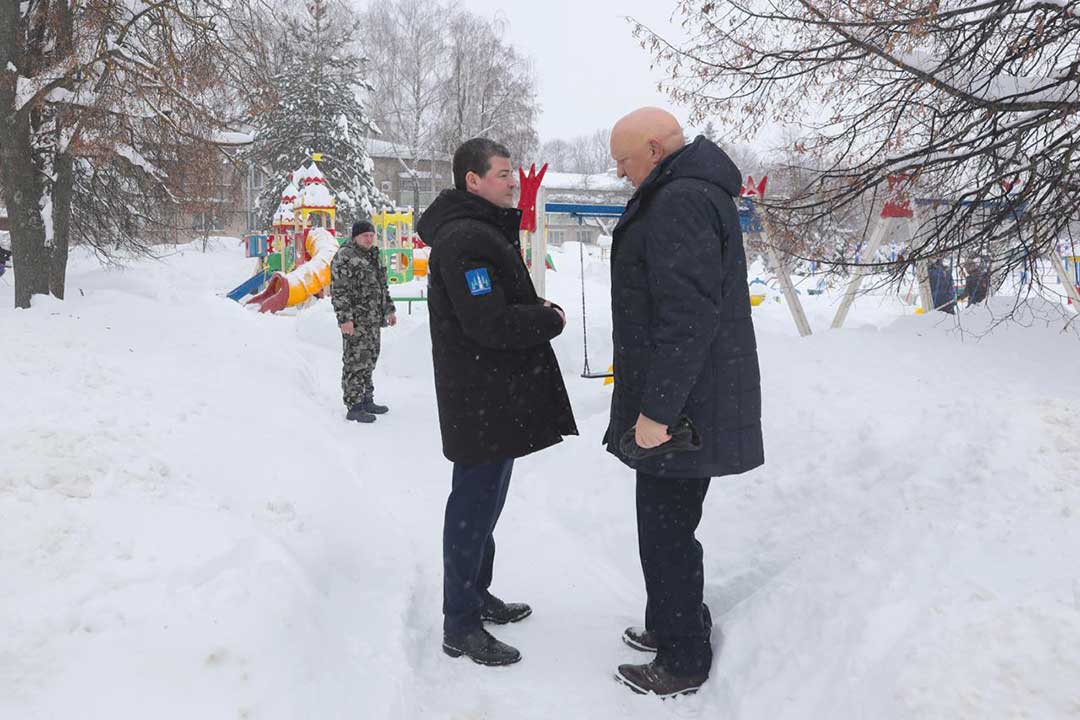 uborka snega vohrinka malishev 3