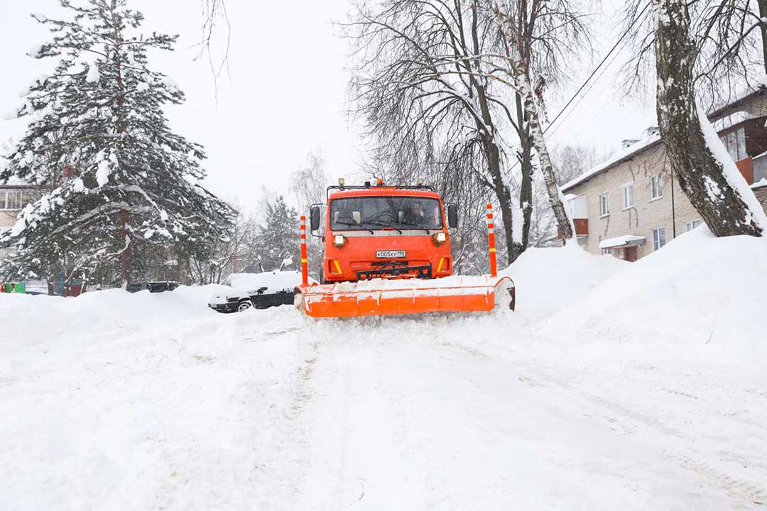 uborka snega vohrinka malishev 4