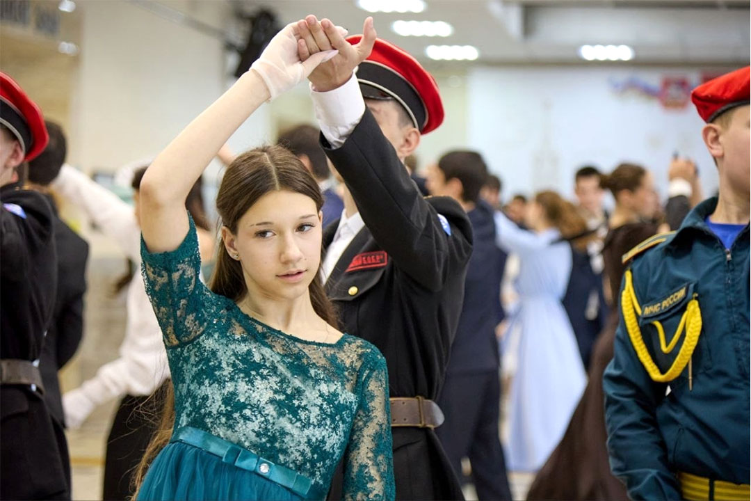 Yunatmiya Vesenniy Bal 1